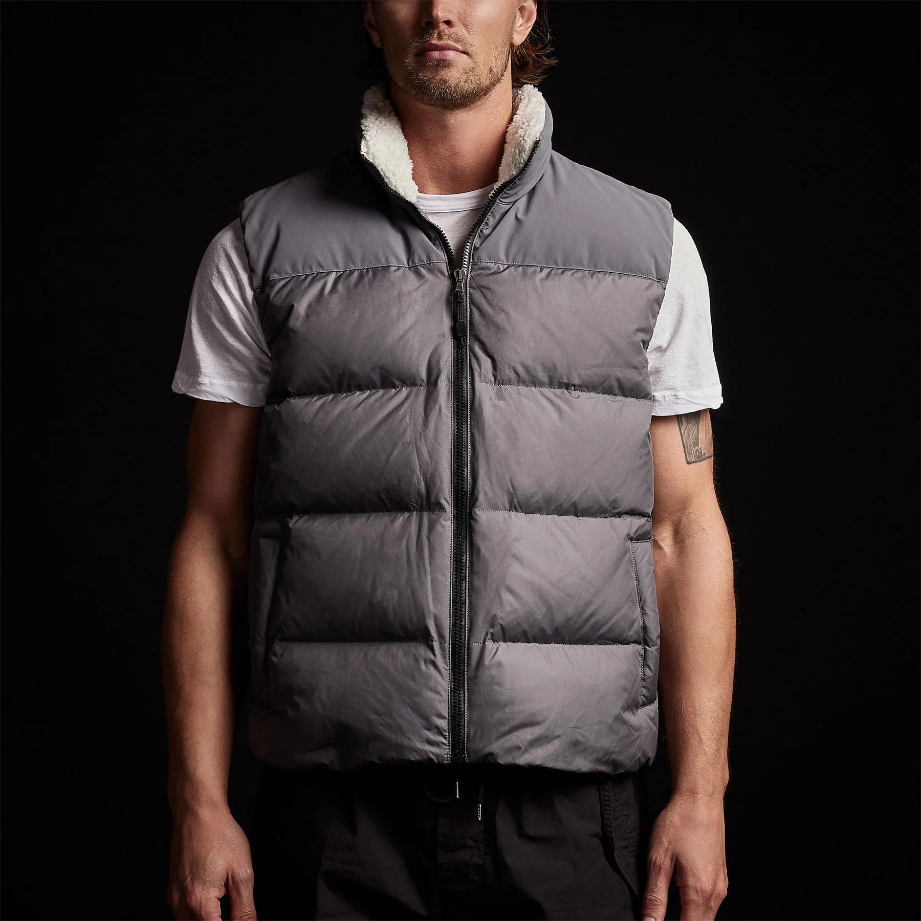 Arctic Surf Puffer Vest - Charcoal