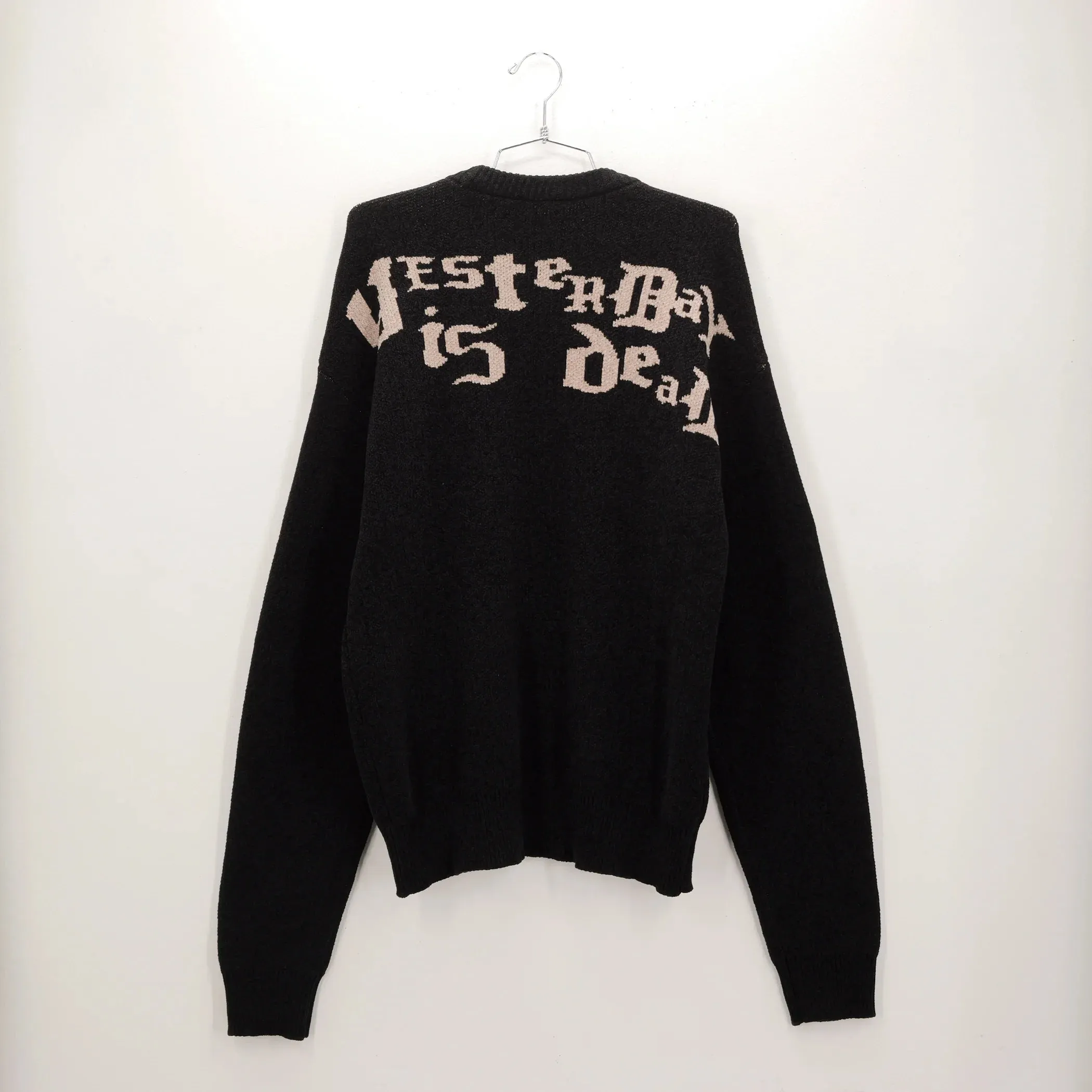 Old English Knit Sweater Black