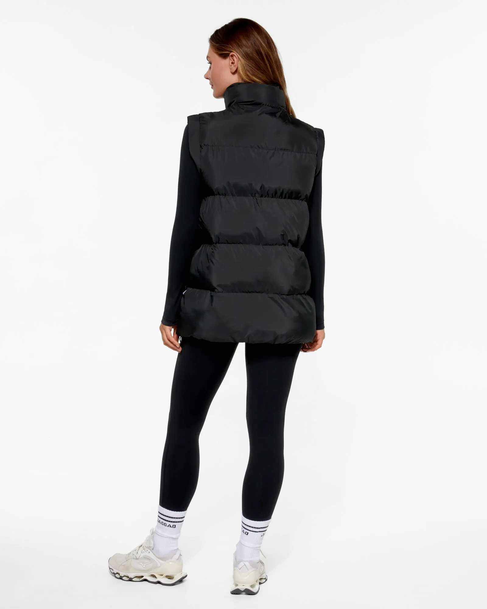 Stylish Black Reflective Puffer Vest for Ultimate Warmth and Visibility